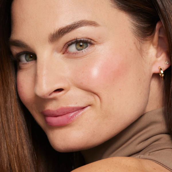 Smooth Affair® Brightening Face Primer - Image 6